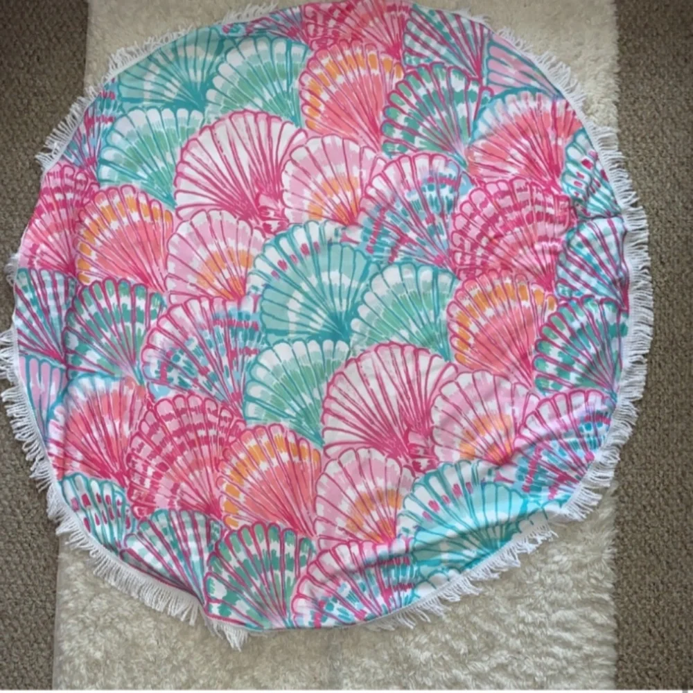 Large Round Pastel Preppy Seashell Beach Towel Blanket